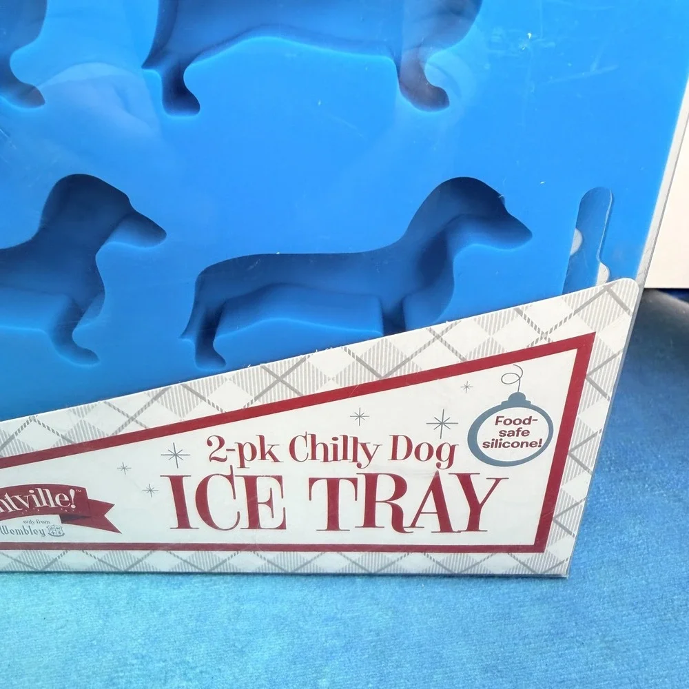 Wembley Presentville Chilly Dog Ice Tray 2 Pack Blue Silicone Dachshund Mold NEW